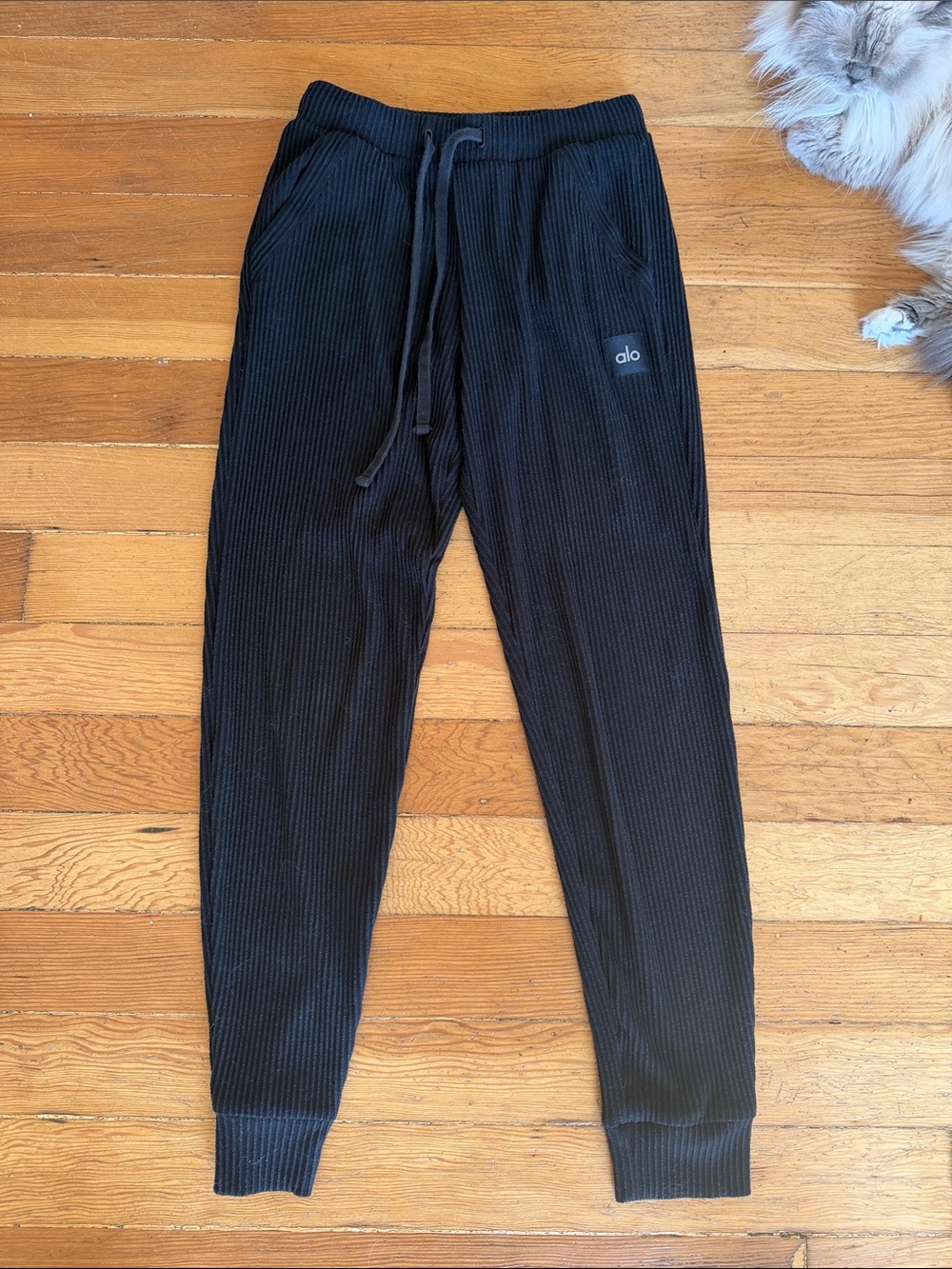 ALO Yoga Muse Black Ribbed Women’s  Joggers XS